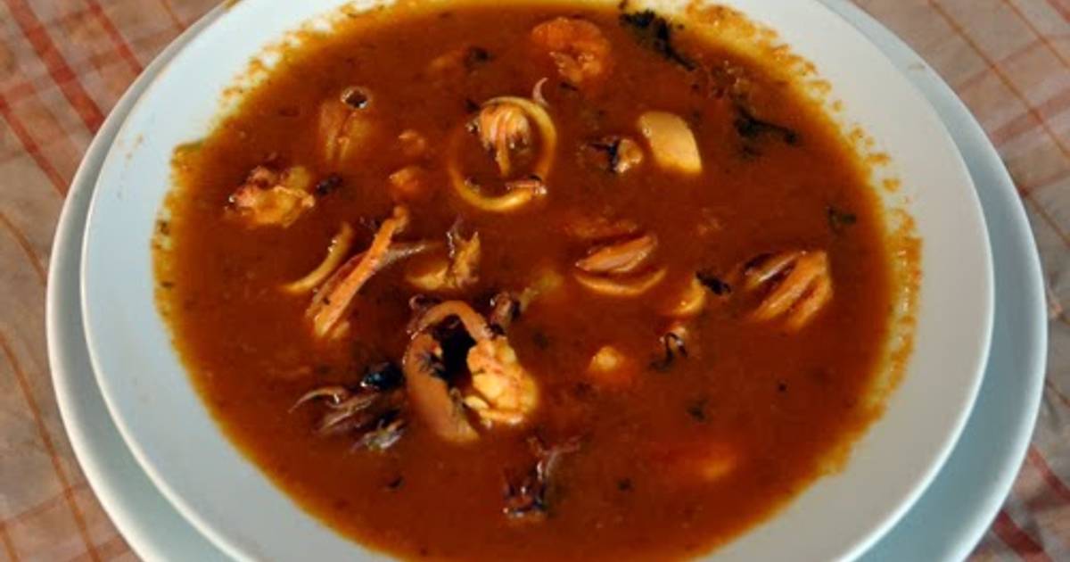 Como hacer una sopa de mariscos