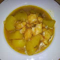 Una foto de Guiso saludable de bacalao con patatas