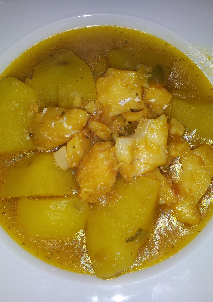 Una foto de Guiso saludable de bacalao con patatas