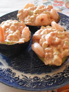 Una foto de Aguacates rellenos
