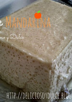 Una foto de Flan de mandarina