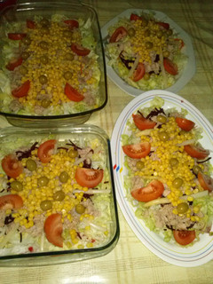 Una foto de Ensalada mixta completa