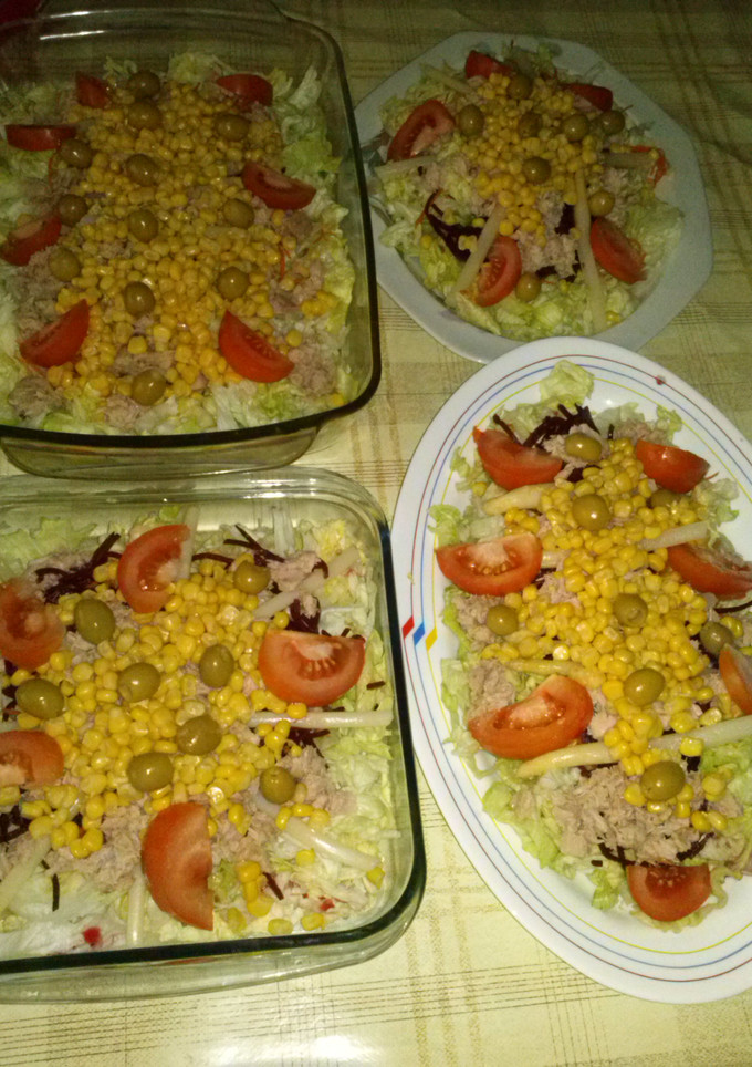 Una foto de Ensalada mixta completa
