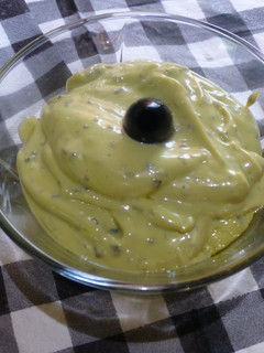 Una foto de Mayonesa con sabor a aceitunas negras