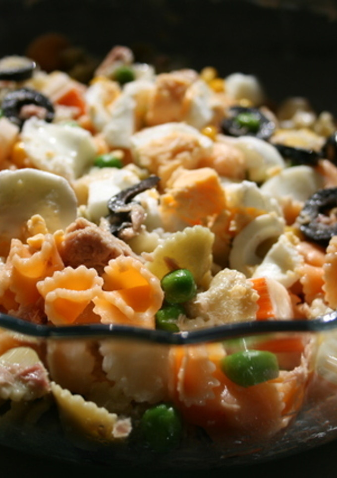Una foto de Ensalada de pasta fría margaritas