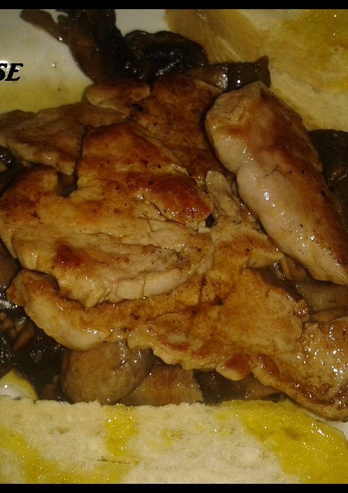 Una foto de Salteado de boletus con secreto ibérico
