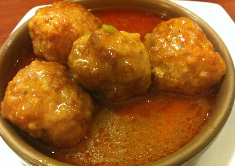 Albondigas Con Salsa De Cebolla Y Zanahoria 50 Reales