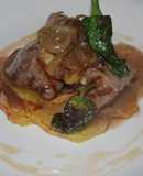Solomillo de cerdo al brandy con pimientos del padrón