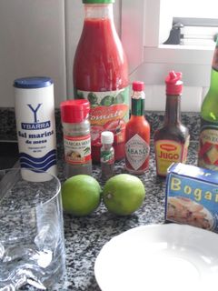 Una foto de Clamato 