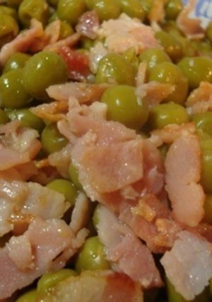 Una foto de Guisantes con Jamón