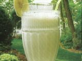 Smoothie energizante de banana con jengibre