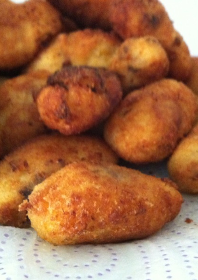 Una foto de Croquetas caseras con la carne del pucherito