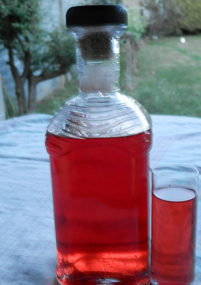 Una foto de Licor de fresas