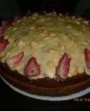 Torta de café y fresas