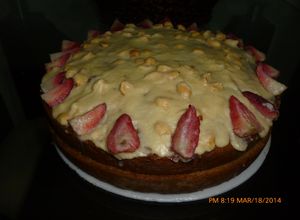 Una foto de Torta de café y fresas