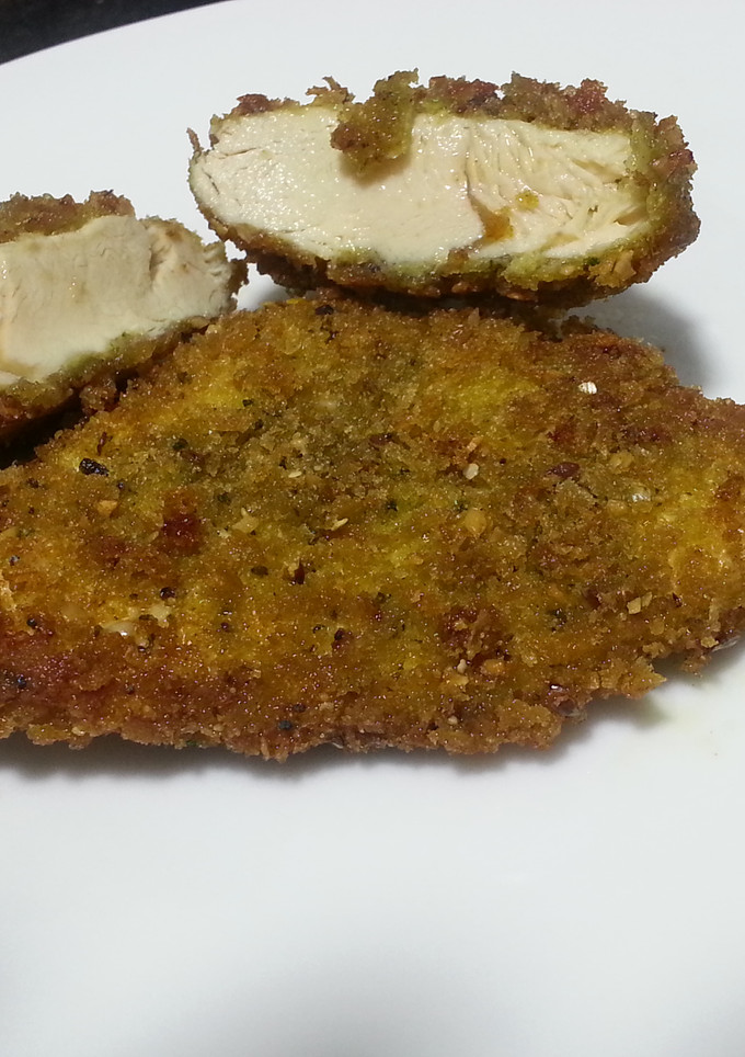 Una foto de Pechugas de pollo empanadas
