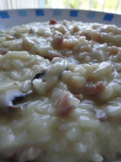 Una foto de Risotto carbonara
