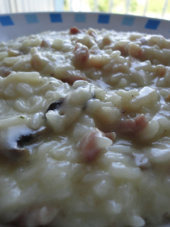 Una foto de Risotto carbonara