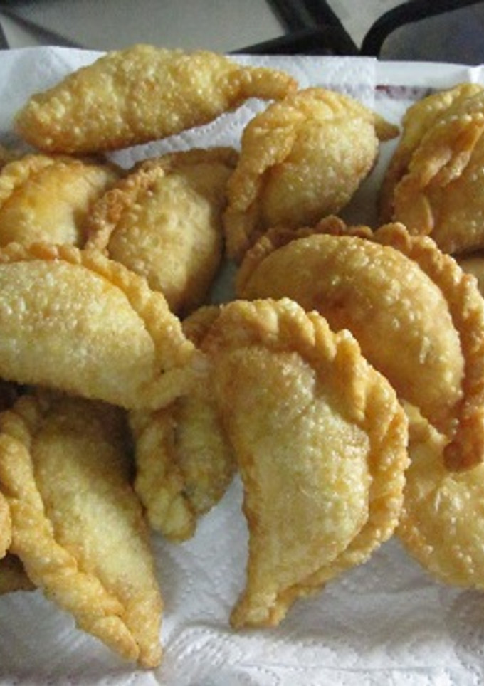 Una foto de Empanadas fritas de pollo