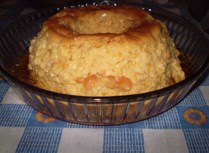 Una foto de Flan de huevos casero de vainilla