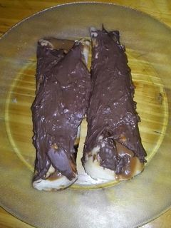 Una foto de Crepes rellenos con crema de nuez