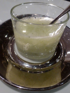 Una foto de Postre de helado de mojito