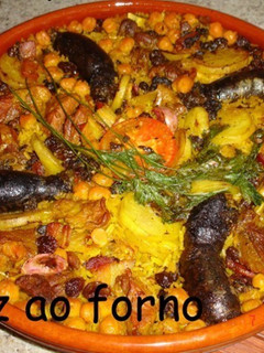 Una foto de Arroz al horno (arros al forn)