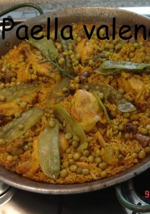 Una foto de Paella valenciana en vitro (Juanry)