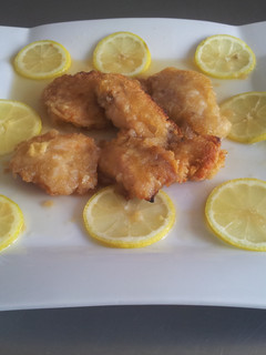 Una foto de Pollo chino al limón