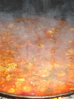 Una foto de Paella valenciana a la leña