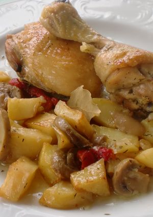 Una foto de Pollo al horno con cerveza al limón