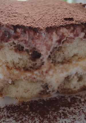 Una foto de Tiramisú de licor café