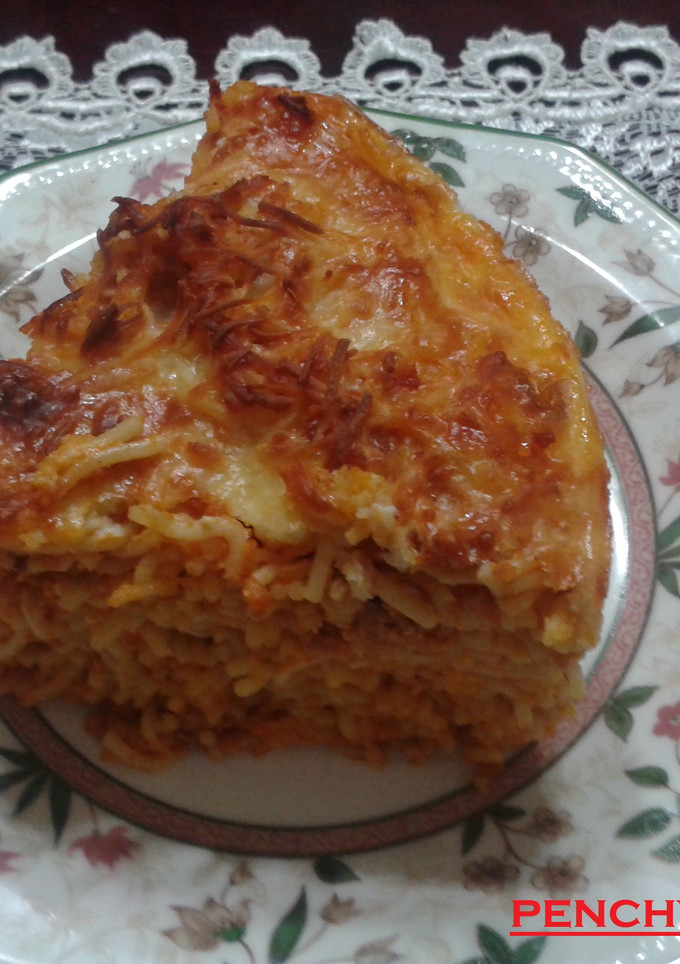 Una foto de Pastel de pasta con carne gratinado