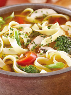 Una foto de Sopa de tallarines