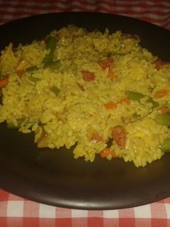 Una foto de Arroz con verdura y chistorra