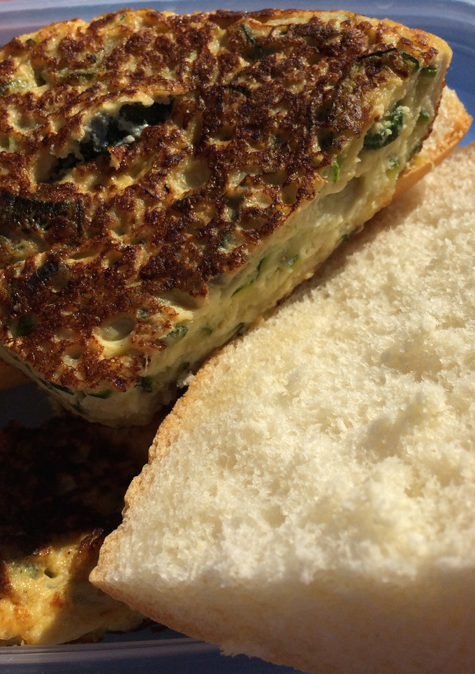 Una foto de Tortilla de zapallitos super fácil