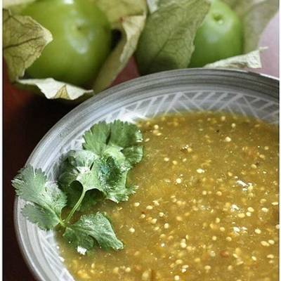 Salsa verde de tomatillo Receta de fans-laura-esquivel- Cookpad