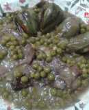 Filetes de ternera con alcachofas y guisantes Negré
