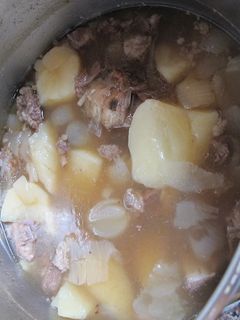 Una foto de Carne estofada en olla a presión