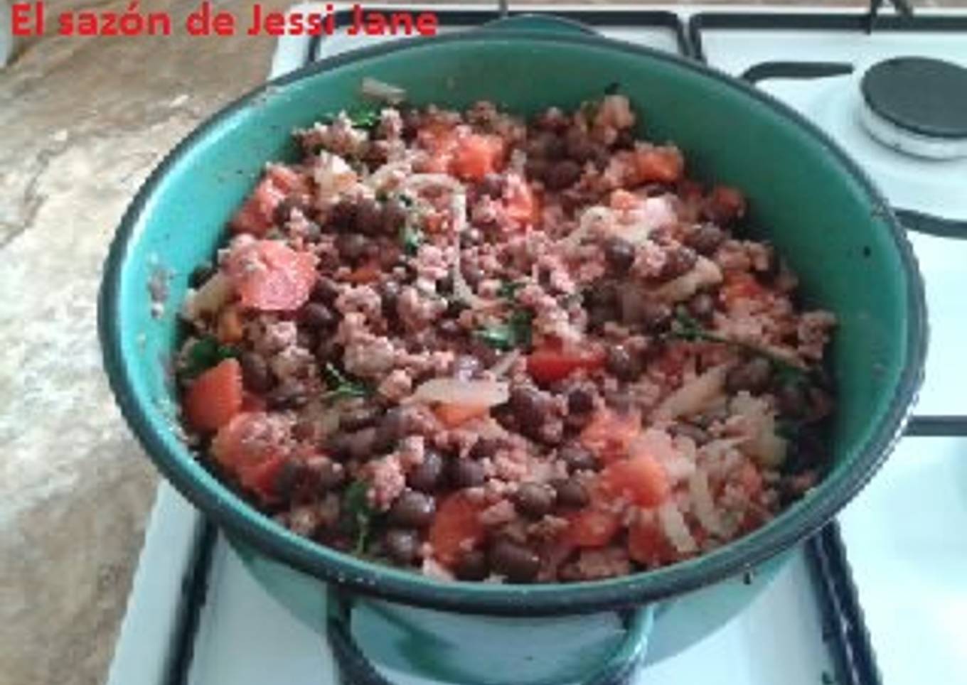 Carne molida a la mexicana con tocino