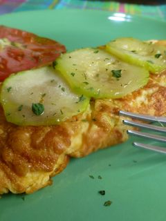 Una foto de Tortilla francesa de calabacín