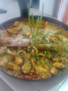 Una foto de Paella a lo Valenciana