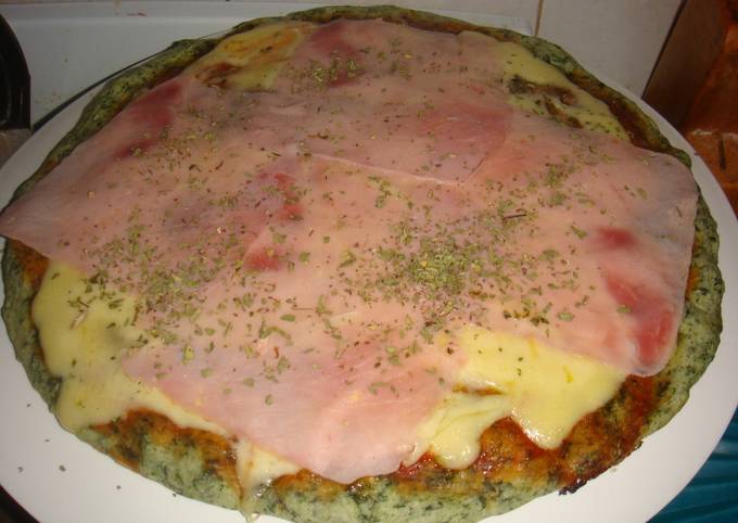 Foto principal de Masa de espinaca para pizza
