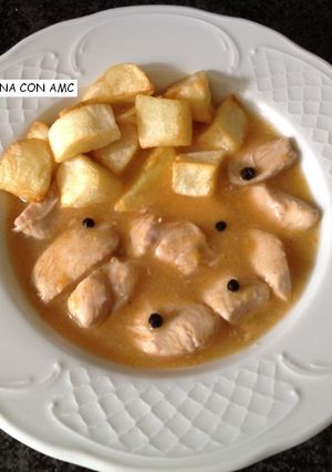 Una foto de Pollo en Escabeche AMC