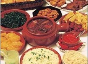 Una foto de Feijoada Carioca (Brasil) 