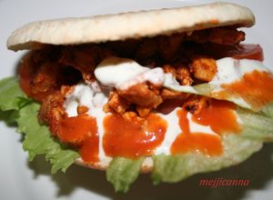 Una foto de Kebab de Pollo