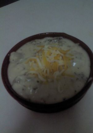 Una foto de Crema de brócoli y queso tipo casero