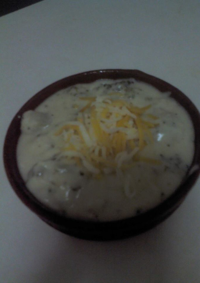 Una foto de Crema de brócoli y queso tipo casero
