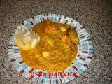 Paella de marisco y carne