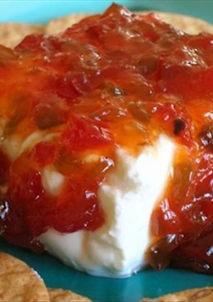 Una foto de Aperitivo de Queso crema y Mermelada